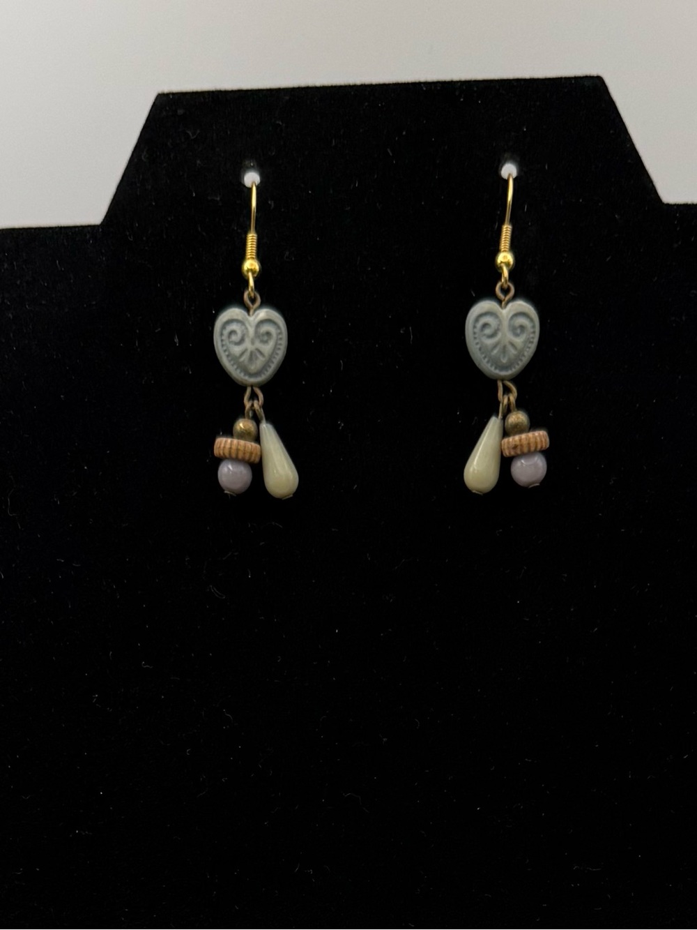 Source Unknown Heart Drop Earrings in Pale Gray and Cream
